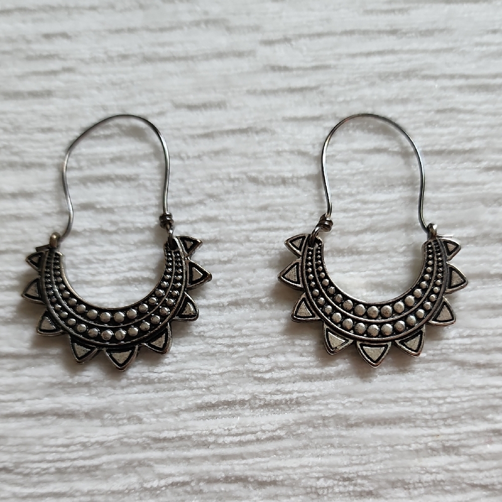 Lucky Brand Drop Earrings